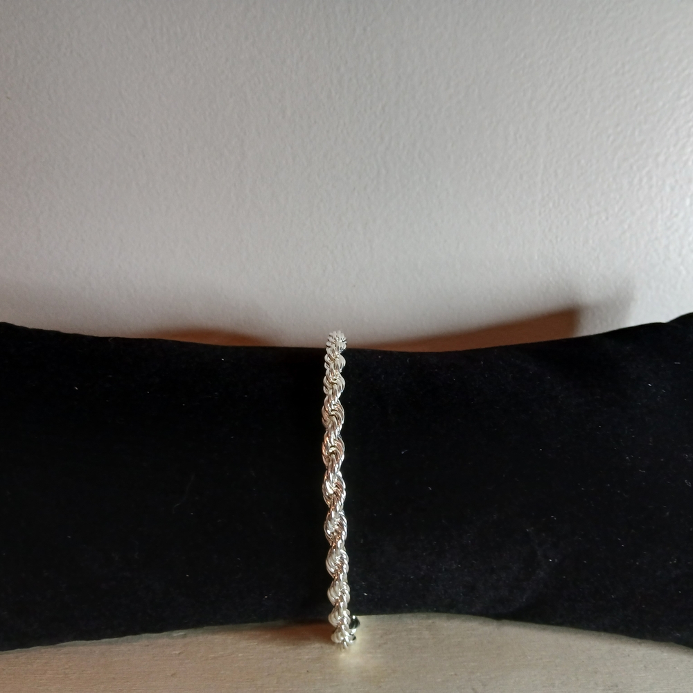 Elegant .925 Silver Bracelet
